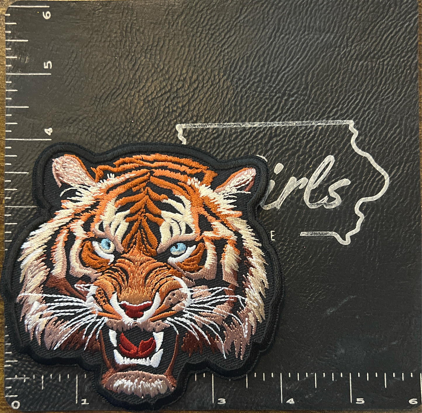 Oversized Tiger Head - Iron On