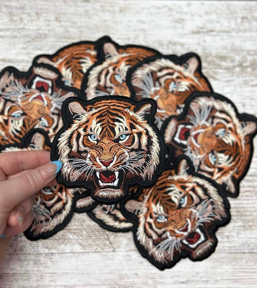 Oversized Tiger Head - Iron On